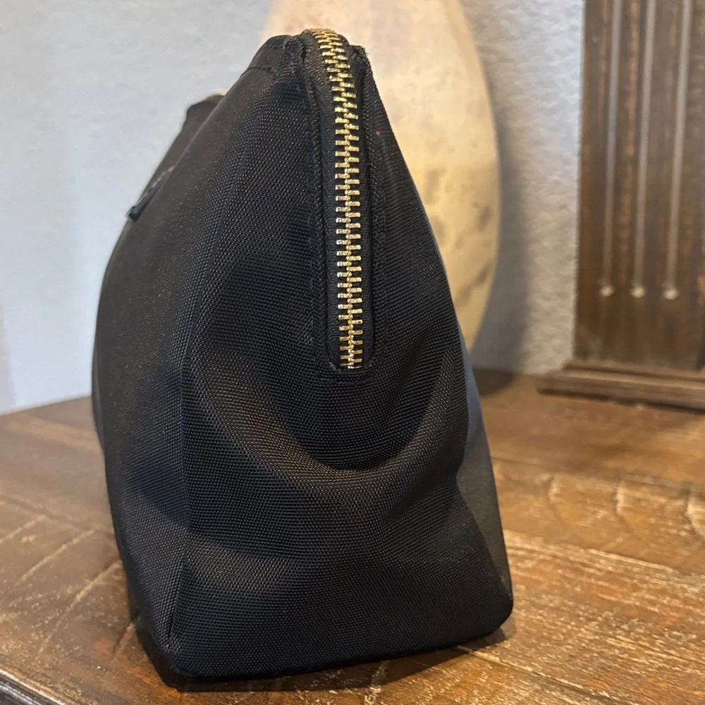 Chiceco Black Cosmetic Bag